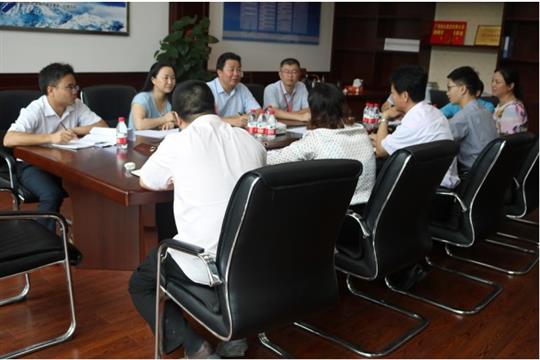 打造五象核心區(qū)新地標(biāo)，助力五象新區(qū)發(fā)展 ——記南寧五象新區(qū)管委會(huì)第五服務(wù)隊(duì)到我司南寧五象總部基地項(xiàng)目開展幫扶企業(yè)調(diào)研活動(dòng)